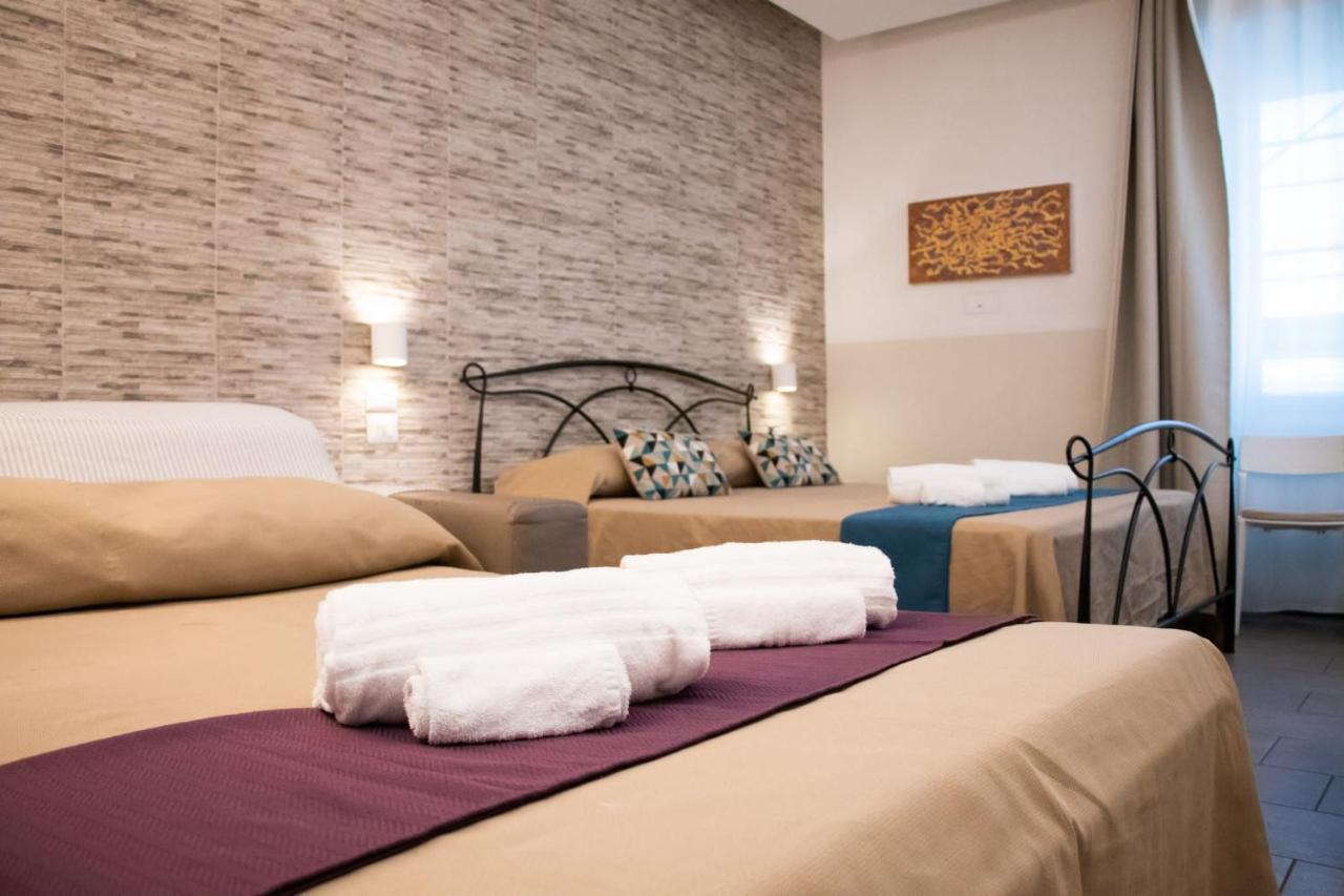 Bed and Breakfast Domus Castroni Pompeo Magno Рим Экстерьер фото