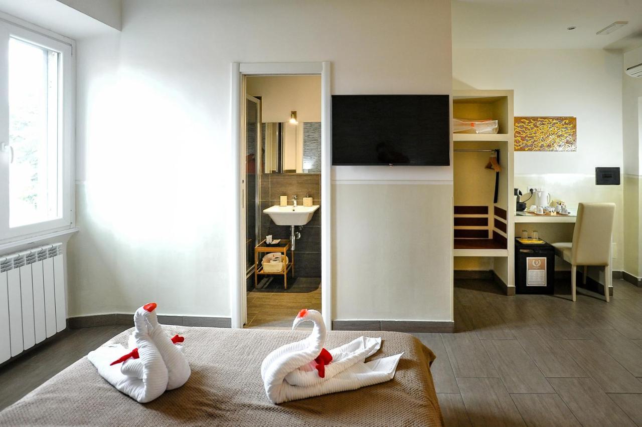 Bed and Breakfast Domus Castroni Pompeo Magno Рим Экстерьер фото
