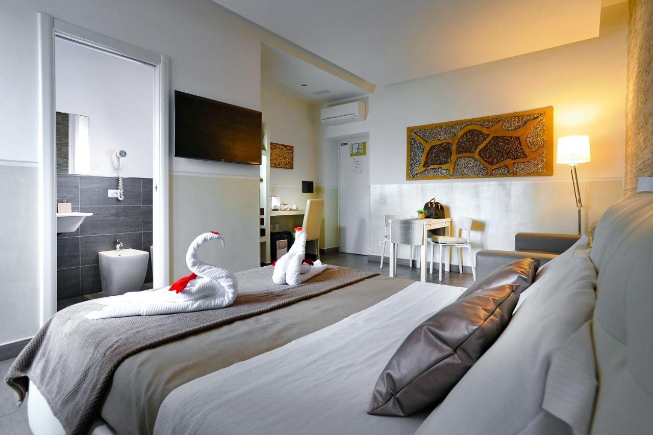 Bed and Breakfast Domus Castroni Pompeo Magno Рим Экстерьер фото